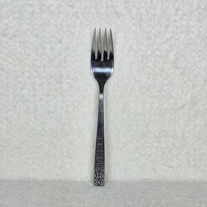 Vintage International Silver Serenata Salad Fork 6.5 " Discontinued Design